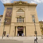 Luxury Apartment In The Centre
